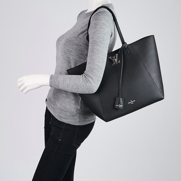 ❤️SOLD❤️ Louis Vuitton Lockme Cabas Leather Tote - Picture 14 of 14